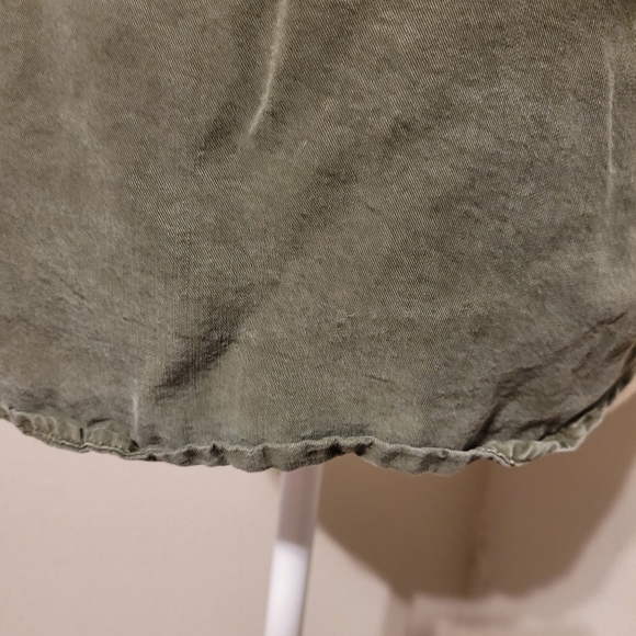 Universal Threads Khaki Green Button Tank Top - Picture 8 of 8